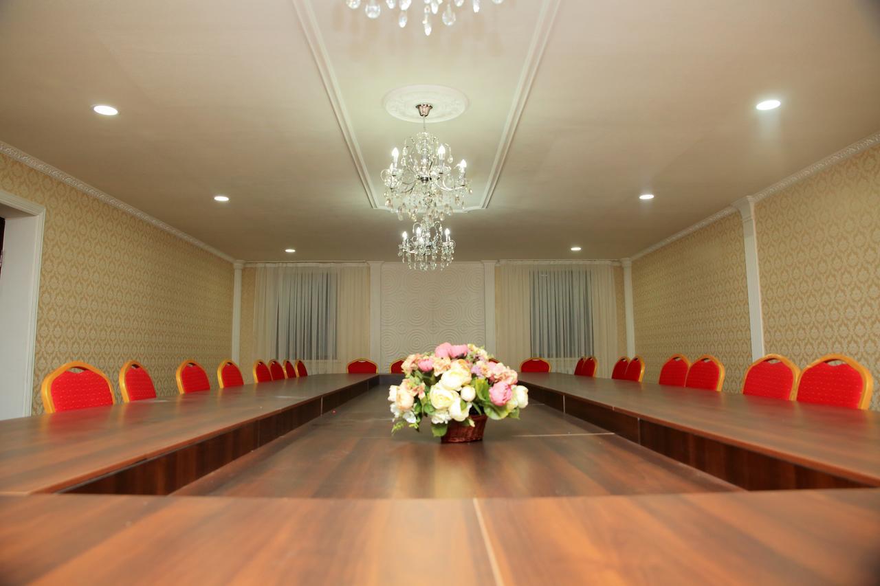 Aska Hotel Naryn 외부 사진